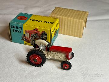 Modelli mezzi agricoli vintage anni ‘50 Corgi Toys