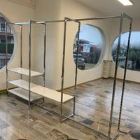 Struttura esposizione negozio