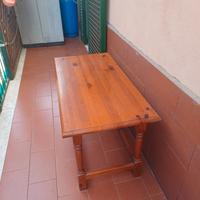 tavolino in legno massello