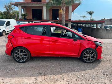 Ford Fiesta 1.0 Ecoboost Hybrid 125 CV 5 porte ST-
