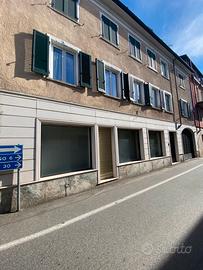 Attività commerciale, Montanaro centro