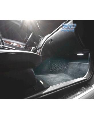 PLAFONI LED PER PIEDI E PORTE PER MERCEDES