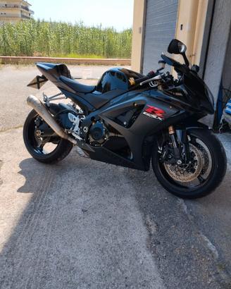 Suzuki GSX-R 1000 in buono stato