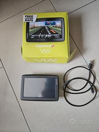 navigatore satellitare tomtom