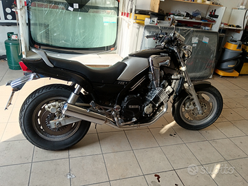 Yamaha FZX 750 BELL E FUNZIONANTE