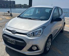 Hyundai i10 1.0-sì neop-garanzia 12 mesi