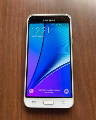 Smartphone Samsung Galaxy J3 6