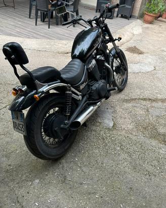 Suzuki intruder 800