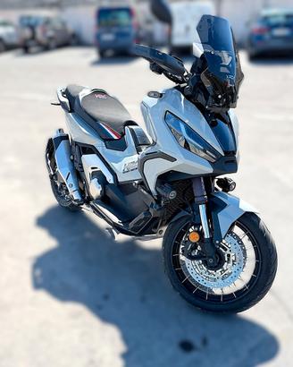 Honda X-ADV 750 -  Marzo 2022 – 17.500 km