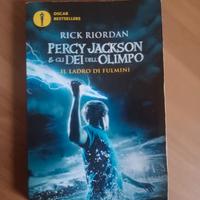 libro Percy Jackson e il ladro di fulmini