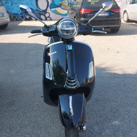 Vespa GTS 125