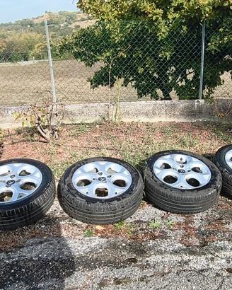 cerchi in lega Citroen C3 r16 con gomme estive 