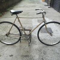 Bici contropedale anni 30 con sella Brooks.