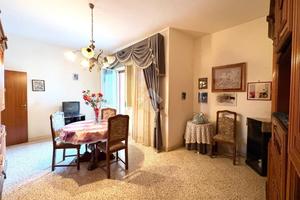 4 LOCALI A PALERMO