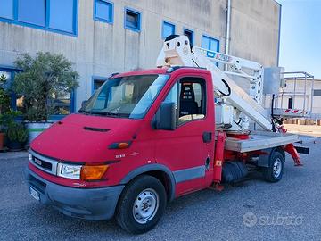 Iveco DAILY 35S11 - CON PIATTAFORMA SOCAGE MIL 18.