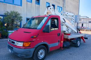 Iveco DAILY 35S11 - CON PIATTAFORMA SOCAGE MIL 18.