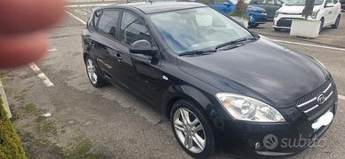 kia ceed  1,6 diesel  115 cavalli 