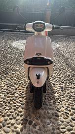 Scooter Keeway Sixties 300 i