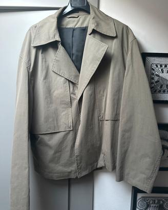 Giacca primaverile taglio trench corto