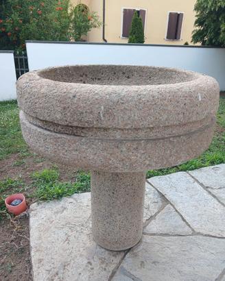 Fioriere e arredo giardino in pietra
