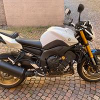 Yamaha FZ8
