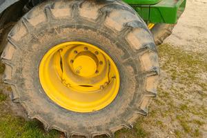 pneumatici 540/65/24