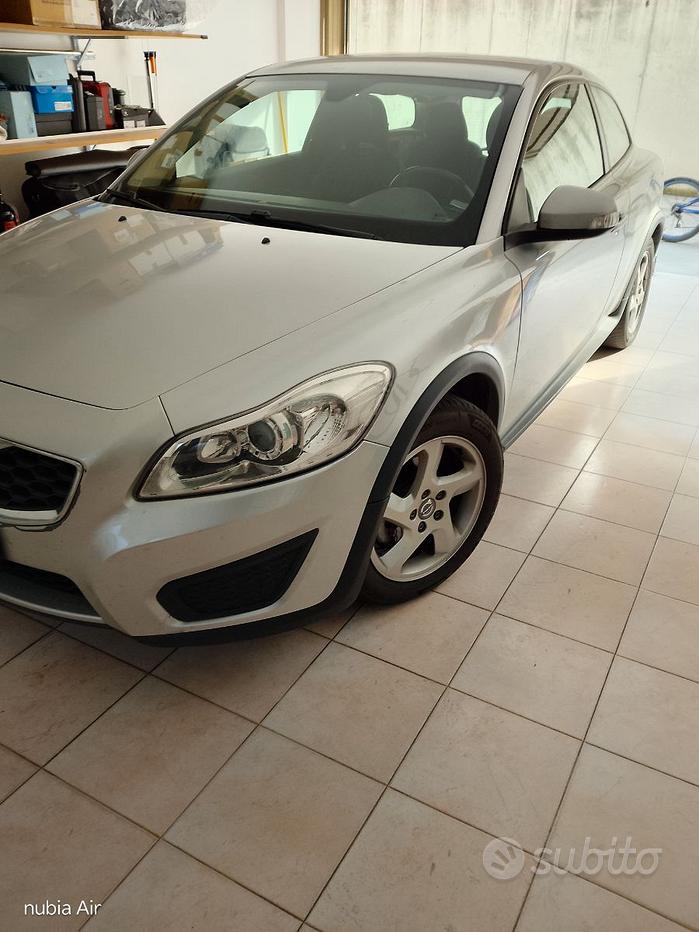 VOLVO C30 (2006-2012)