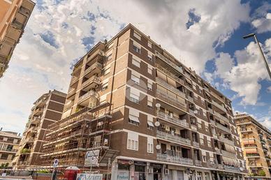 3 LOCALI A ROMA