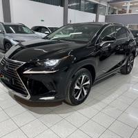 NX 300h Hybrid 4WD Luxury STRAFUL TETTO!!!!!