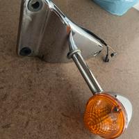 Piastra reggi faro triumph legend/thunderbird