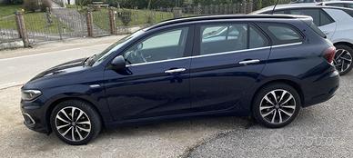 Fiat tipo  SW 1.6  lounge diesel