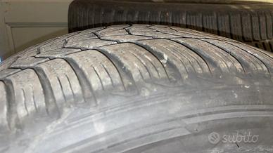 Gomme da neve usate Hankook 235 50 19