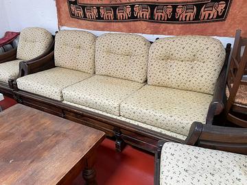 Divano con poltrone in tessuto