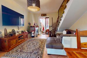 Muros. Casa Indipendente