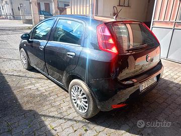 Grande punto ideale per neo patentati