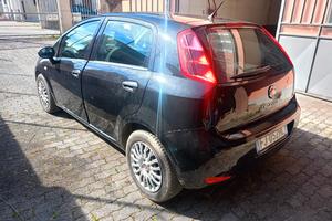 Grande punto ideale per neo patentati