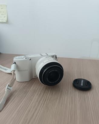 Fotocamera mirrorless Samsung NX 1000