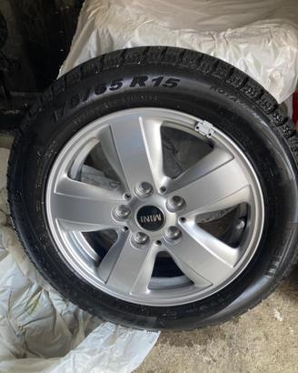 Cerchi lega 15’ MINI Cooper nuovi con pneumatici