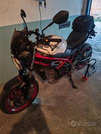 Suzuki sv650 anno 2022