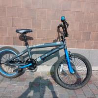 BMX Saltafoss freestyle 20" da skatepark