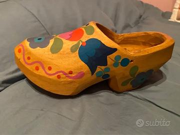 Zoccolo olandese in legno per decorazioni