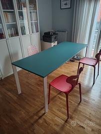 Scrivania Colombini e sedie Calligaris; Gaber 