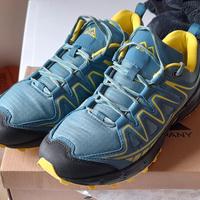 scarpa trekking n°42 marca 8848