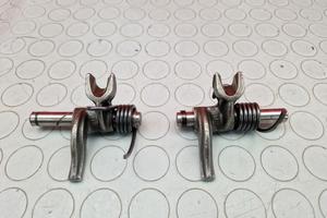 BILANCERI TESTATA DUCATI HYPERMOTARD 1100 2007 200