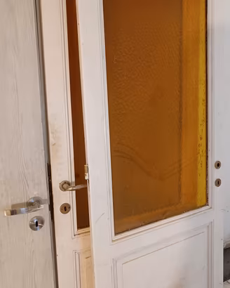 Porte con vetro vintager e moderne