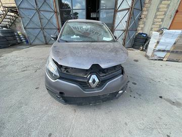 Ricambi Renault Captur 1.5 dCi 90cv del 2016