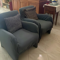 Divano Ikea più 2 poltrone pari al nuovo