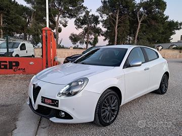 Alfa R. Giulietta 2.0 JTDm 175 CV TCT *LED-NAVY-CR