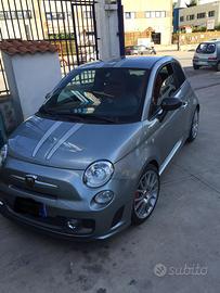 Tributo Ferrari 500 Abarth 695