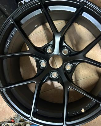 Set di cerchi JR Sl01 da 18” nuovi!!